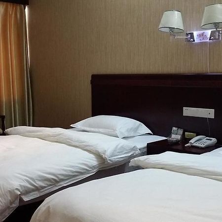 Kunming Liheng Hotel Екстер'єр фото