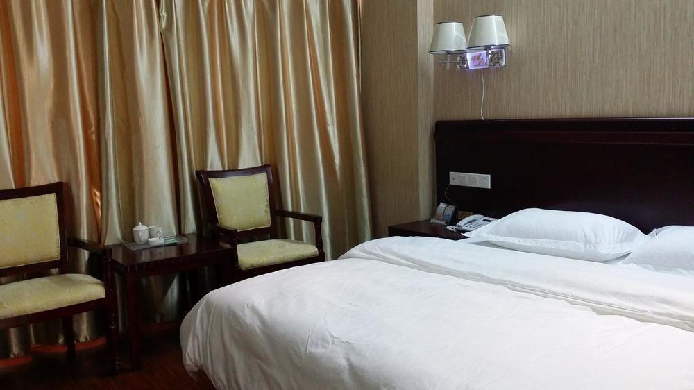 Kunming Liheng Hotel Екстер'єр фото